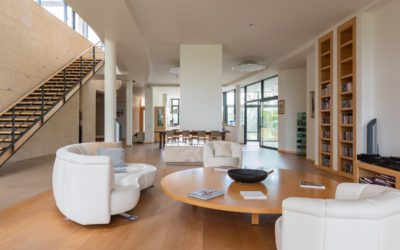 Picture of modern living room.